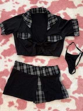 Y2K Black Plaid Two -Piece Crop Top and Skirt Set Viral Baddie Fit XS/Small